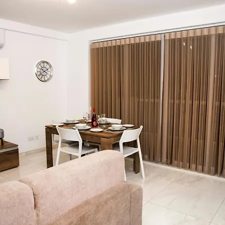 Apartment East Garden 3 *
